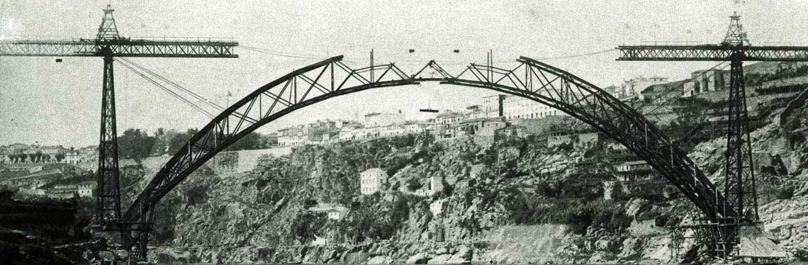 Construção ponte Maria Pia